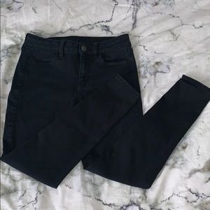 American eagle black skinny jegging